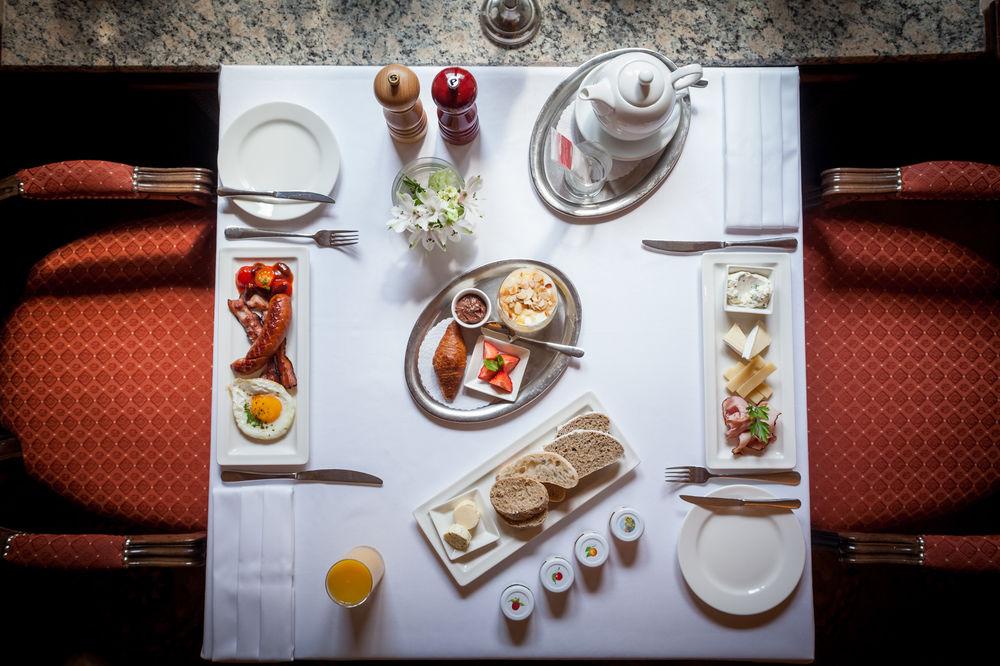 Quisisana Palace 카를로비바리 외부 사진